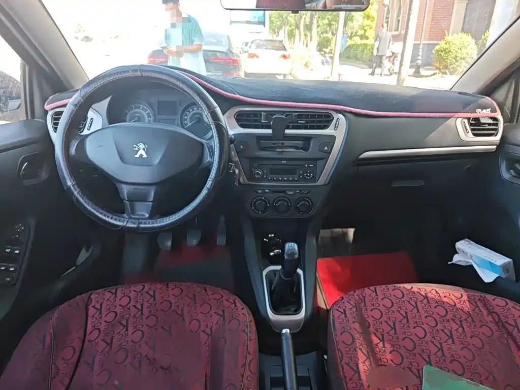 Peugeot 301 2014 2014 1.6L Manual Comfort Edition