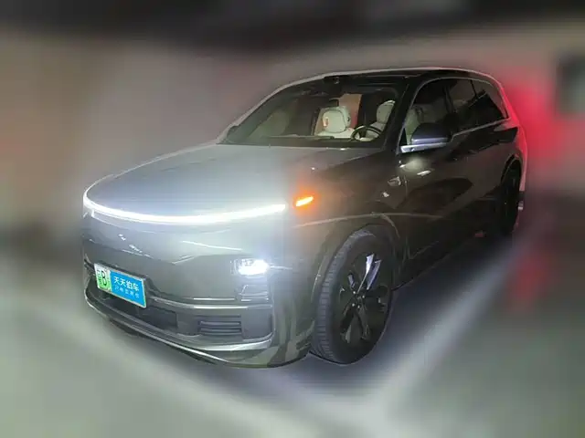 Li Auto Li Xiang L9 2023