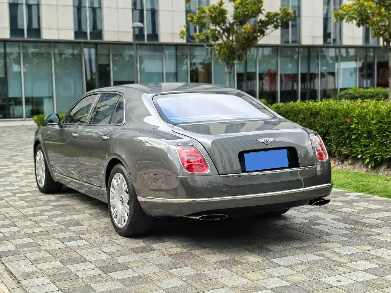 Фото 48 - Bentley Mulsanne