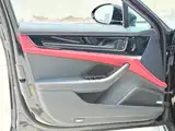 Photo 15 - Porsche Panamera