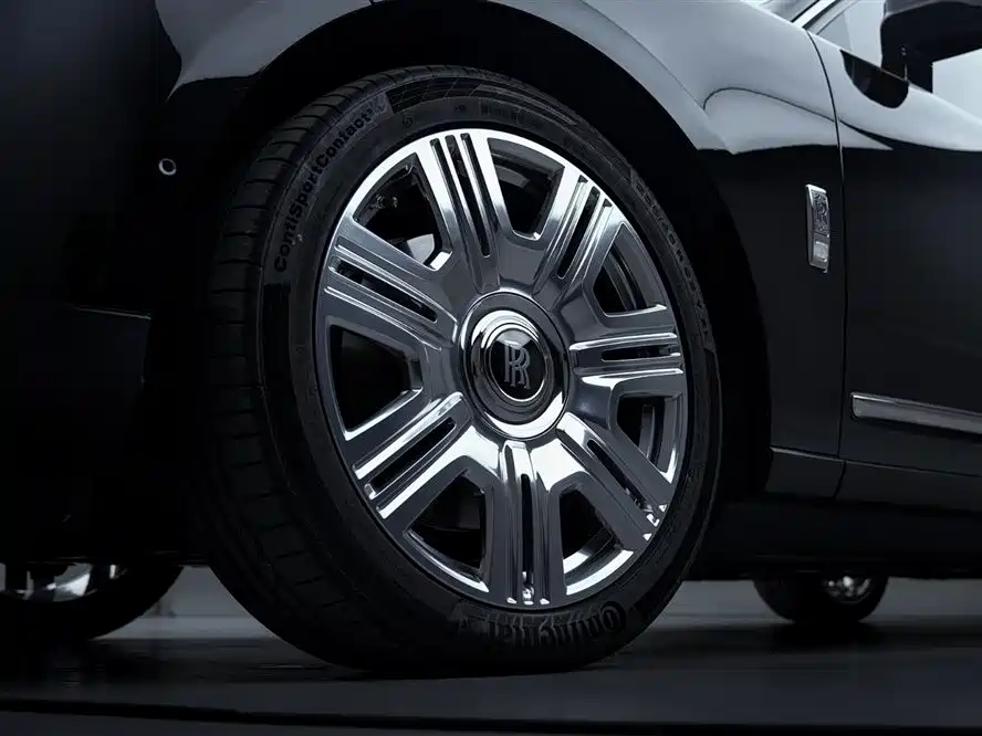 ROLLS-ROYCE CULLINAN