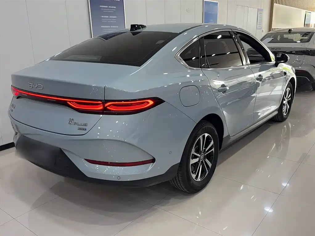 BYD Qin PLUS 2025 DM-i Smart Drive Edition 55KM Surpassing Type фото 12
