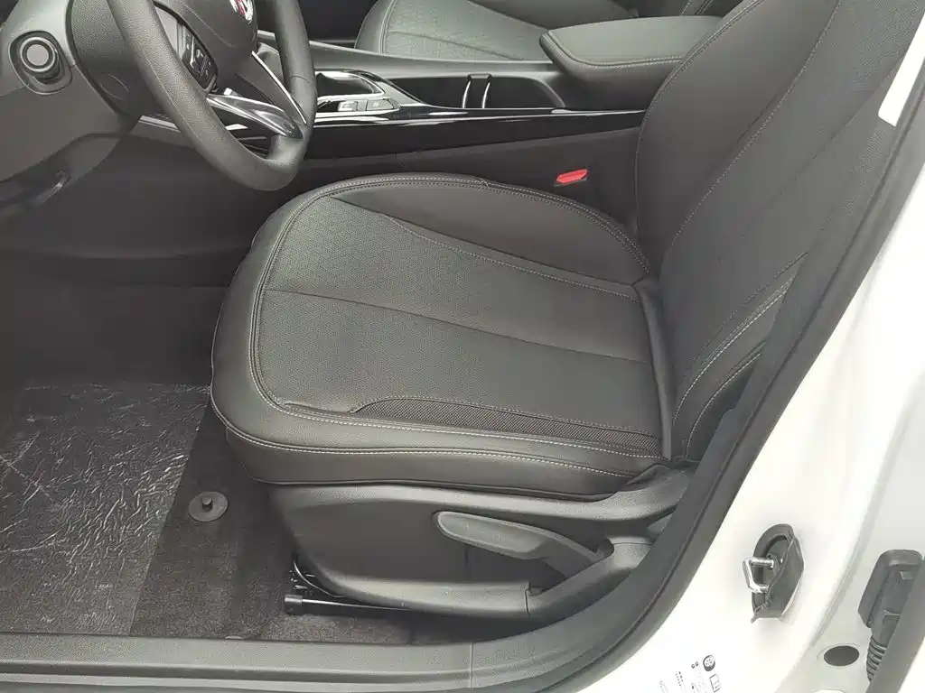 Buick Verano, миниатюра 20