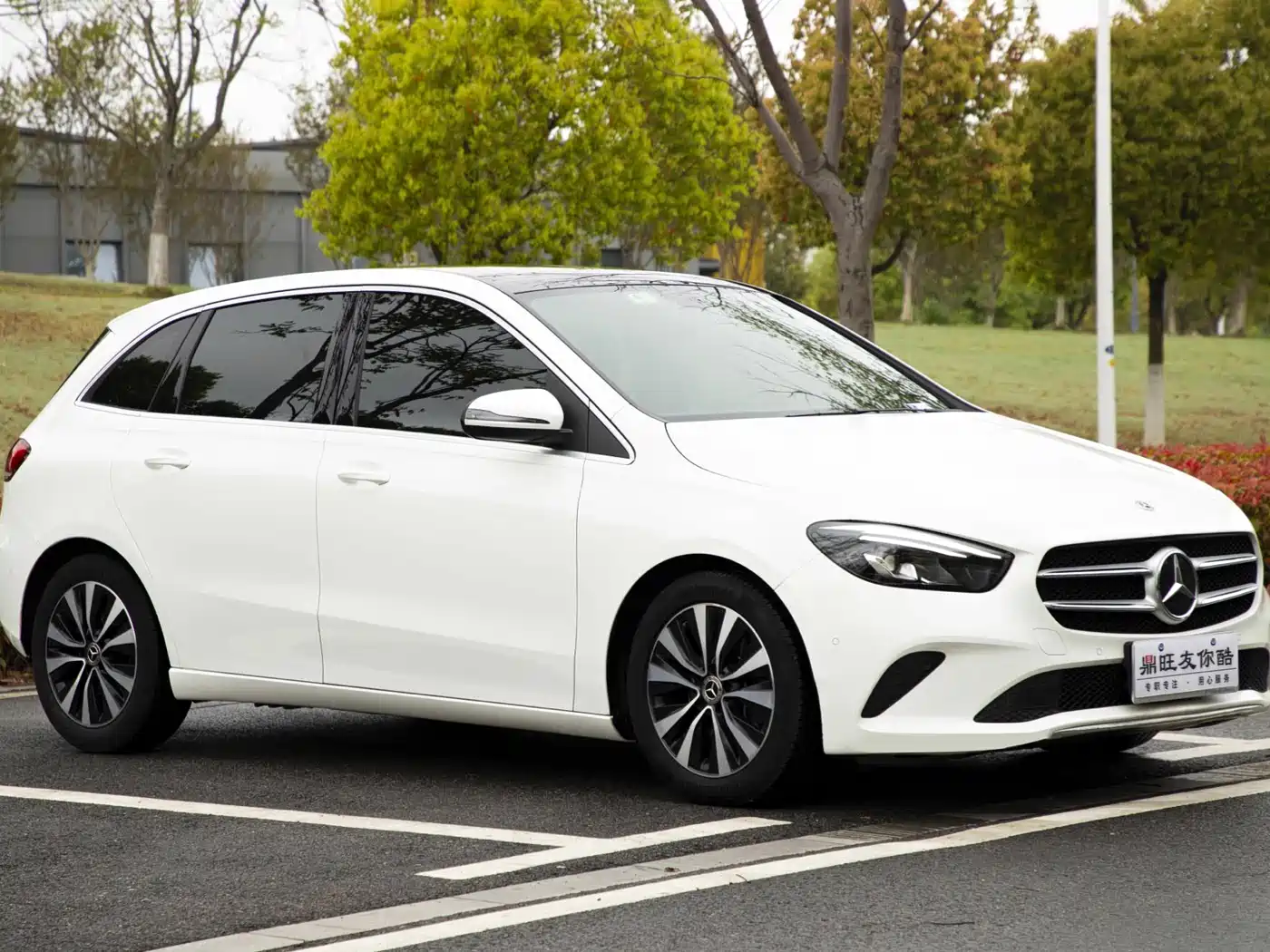 MERCEDES-BENZ B CLASS