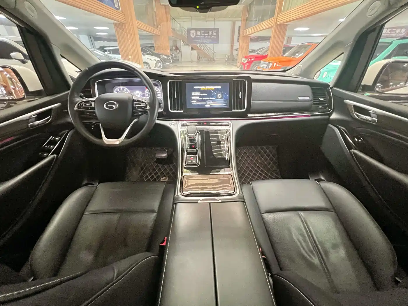 GAC Trumpchi Trumpchi M8 2023 Leading Series 390T Ultimate Edition фото 7
