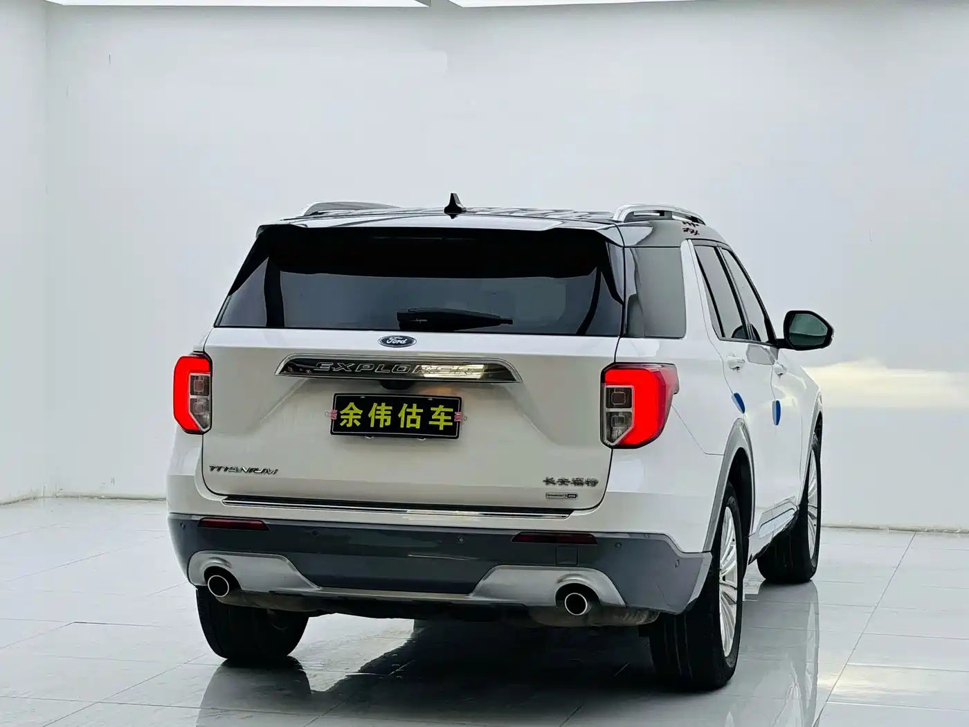 Ford Explorer 2021 2020 EcoBoost 285 AWD Titanium Edition 7-Seater