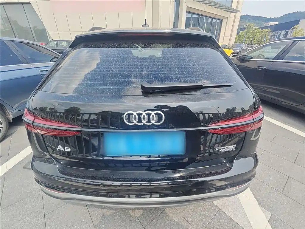 Audi A6 (Import) 2024 allroad quattro 55 TFSI Premium Off-road фото 6