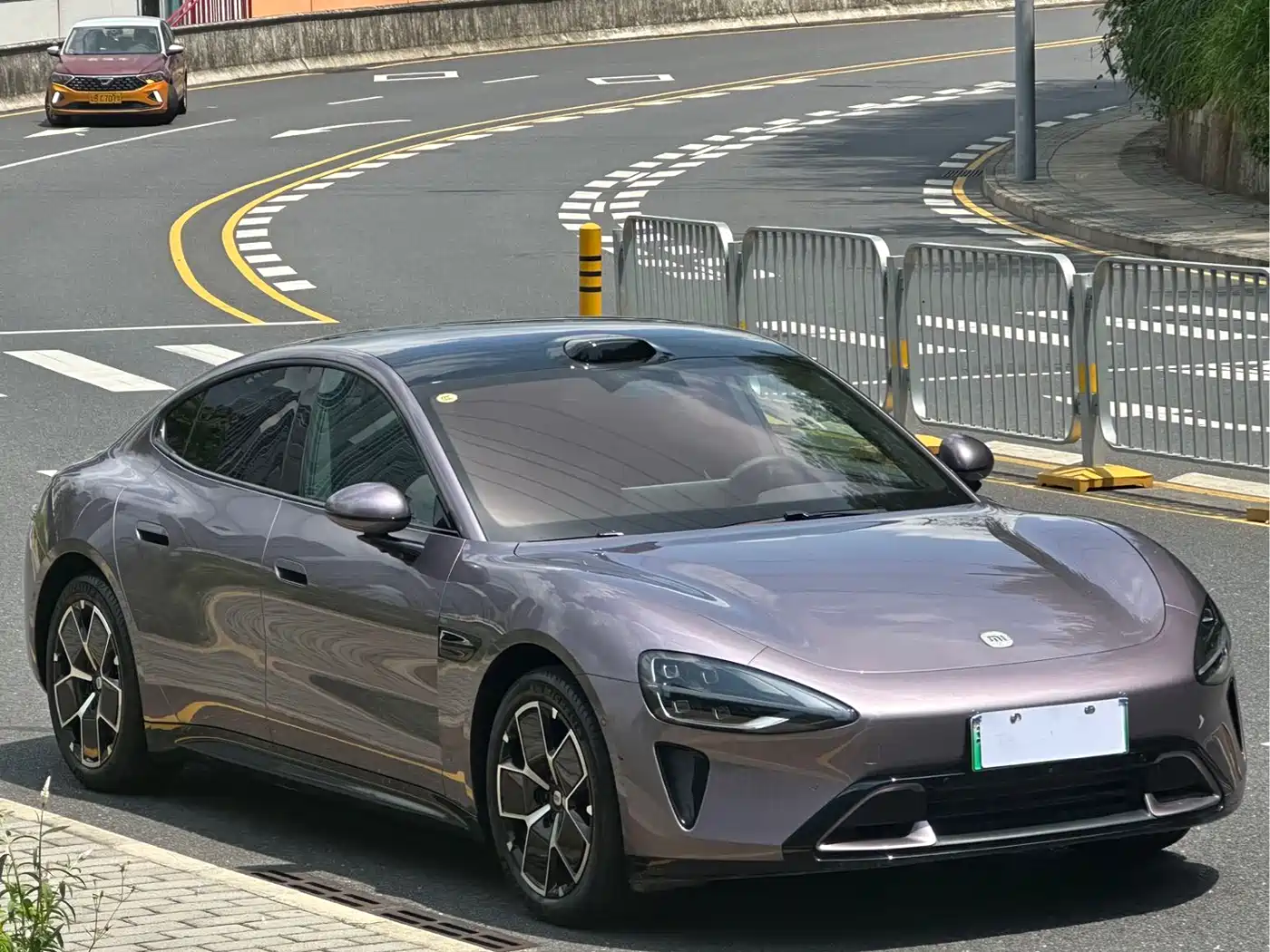 Xiaomi Auto Xiaomi SU7 2024 RWD Ultra Long Range Advanced Smart Driving Pro Edition фото 3