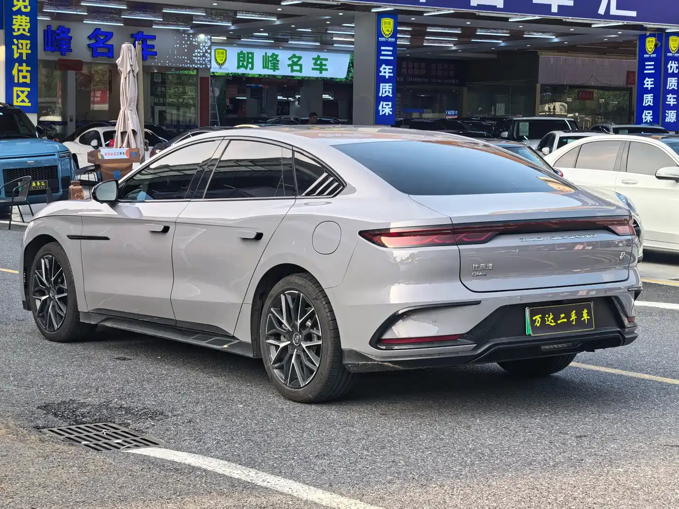 BYD Han 2025 DM-i Smart Driving Edition 125KM Honor фото 6