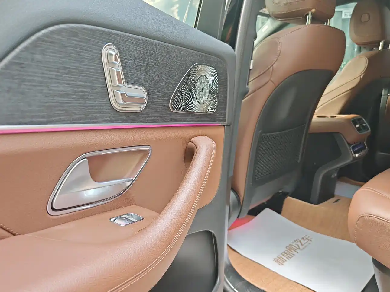 Mercedes-Benz GLS 2023 Second Facelift GLS 450 4MATIC Fashion фото 12