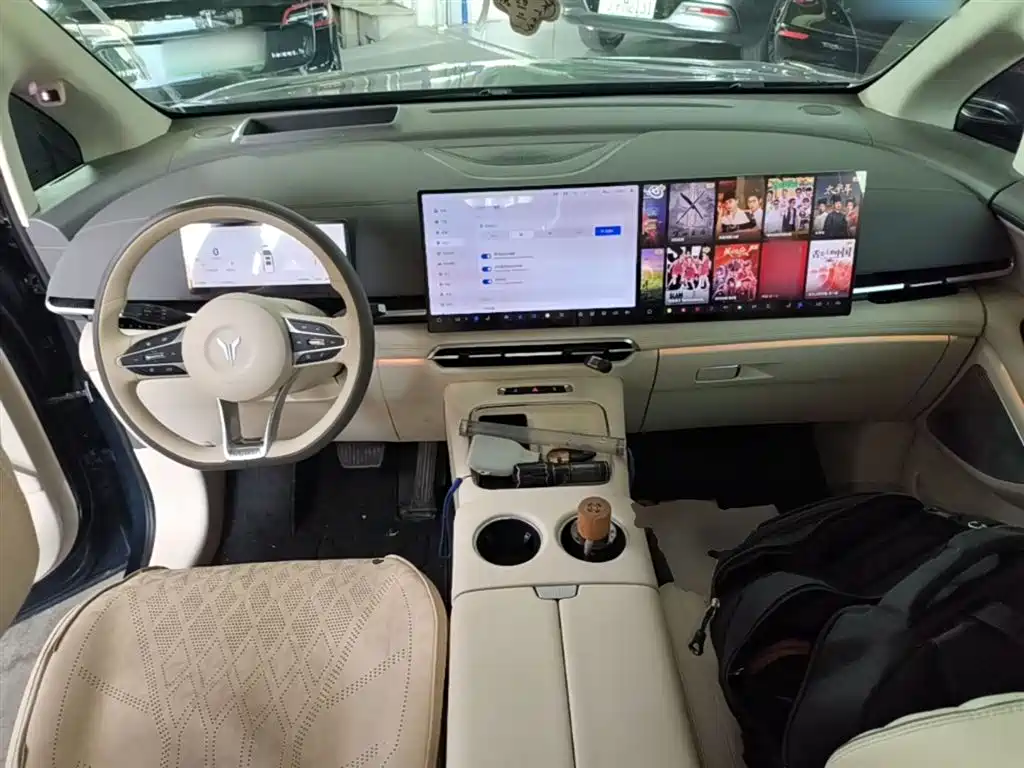 Voyah Auto Voyah Dreamer 2025 PHEV AWD Flagship Kunpeng Edition фото 10