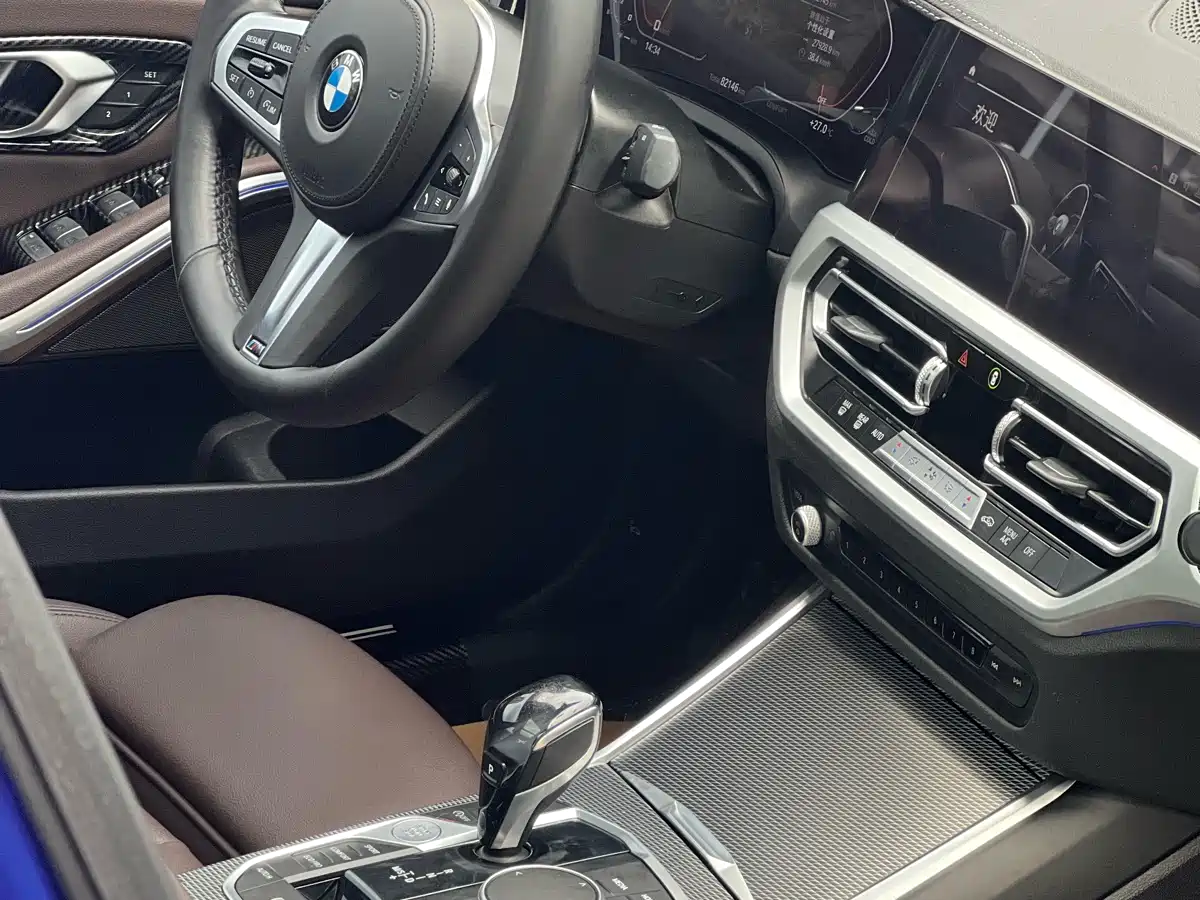 BMW 3 Series 2020 325Li M Sport Black Night Package фото 16