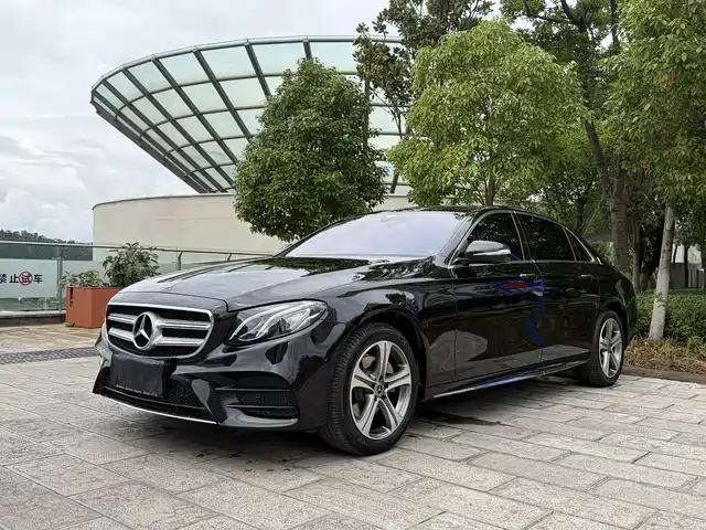 Mercedes-Benz E-Class 2020