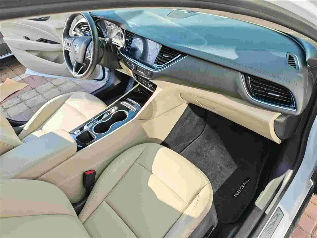 BUICK REGAL