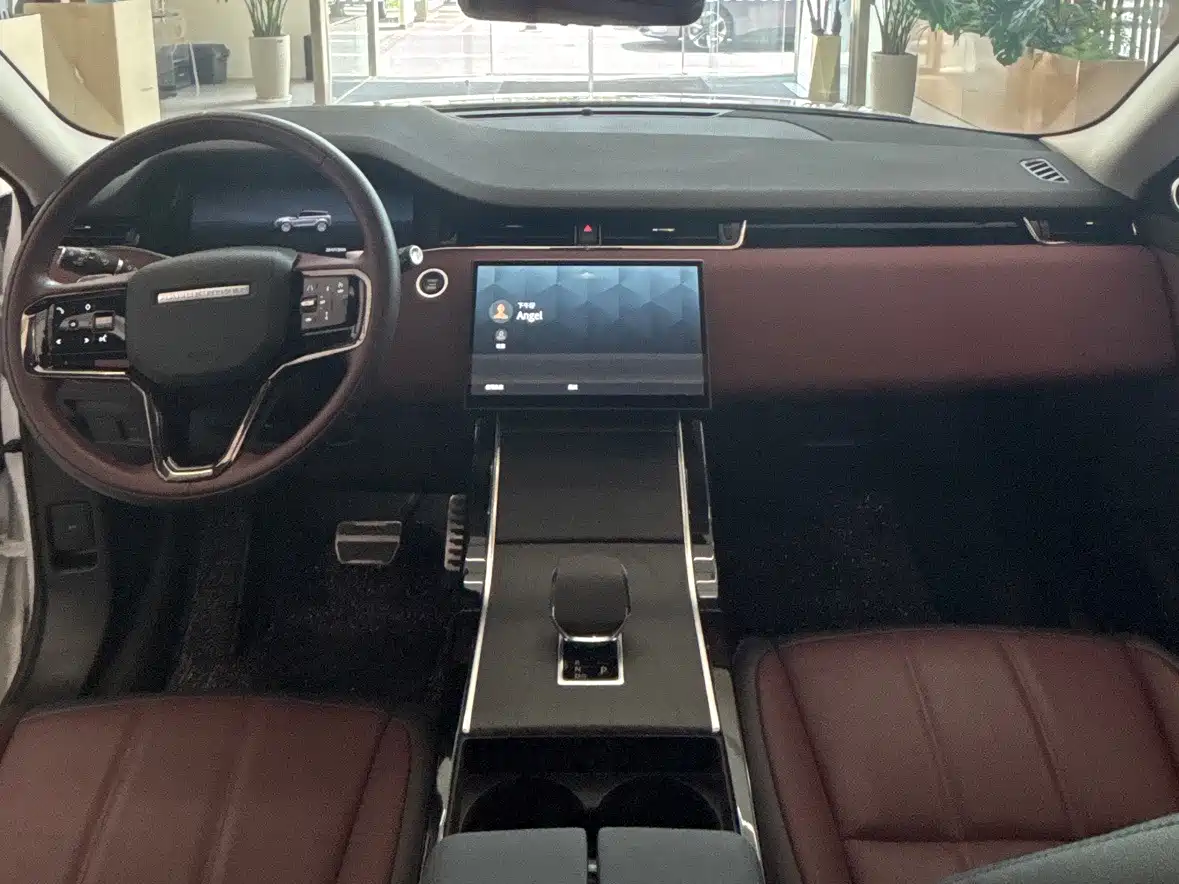 Land Rover Range Rover Evoque 2025 2024 Range Rover Evoque L 249PS Light Master Edition