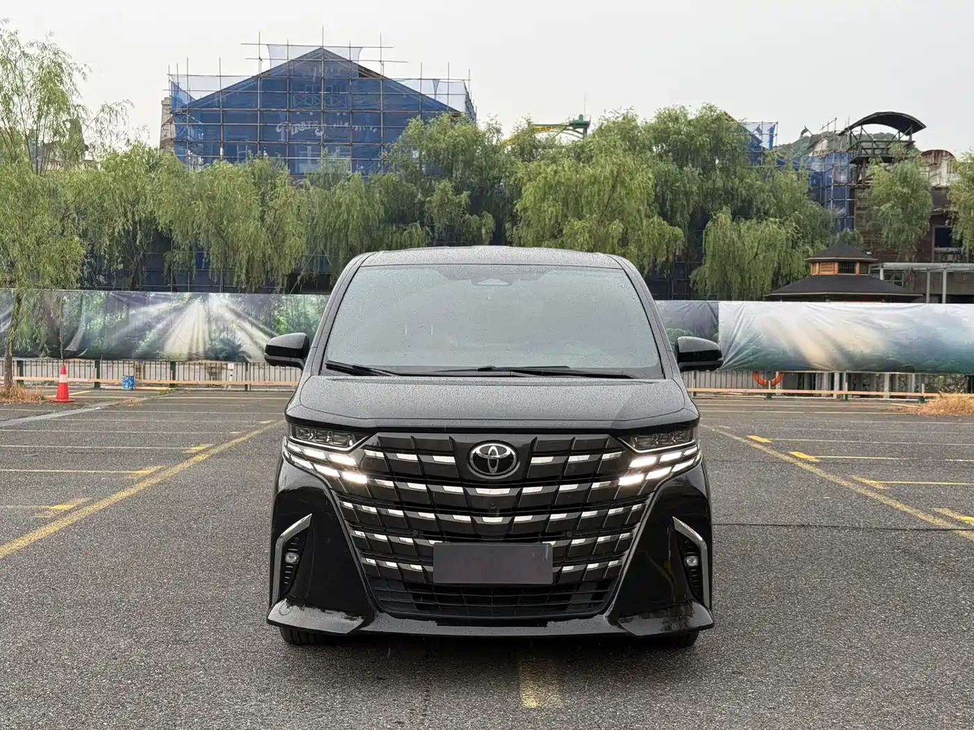Toyota Vellfire 2023 2024 Crown Hybrid 2.5L Premium Edition