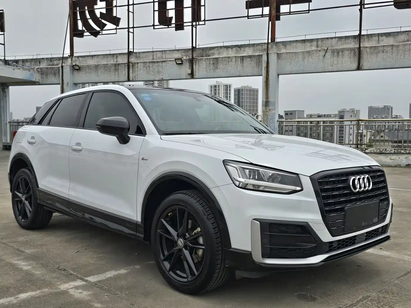 Audi Q2L 2018 35 TFSI Fashion Dynamic China VI фото 3