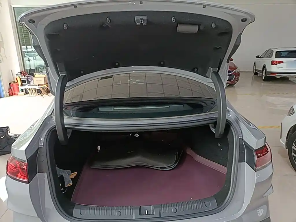 BYD Qin L 2026 2026 Model DM-i Smart Drive Edition 128KM Pioneer