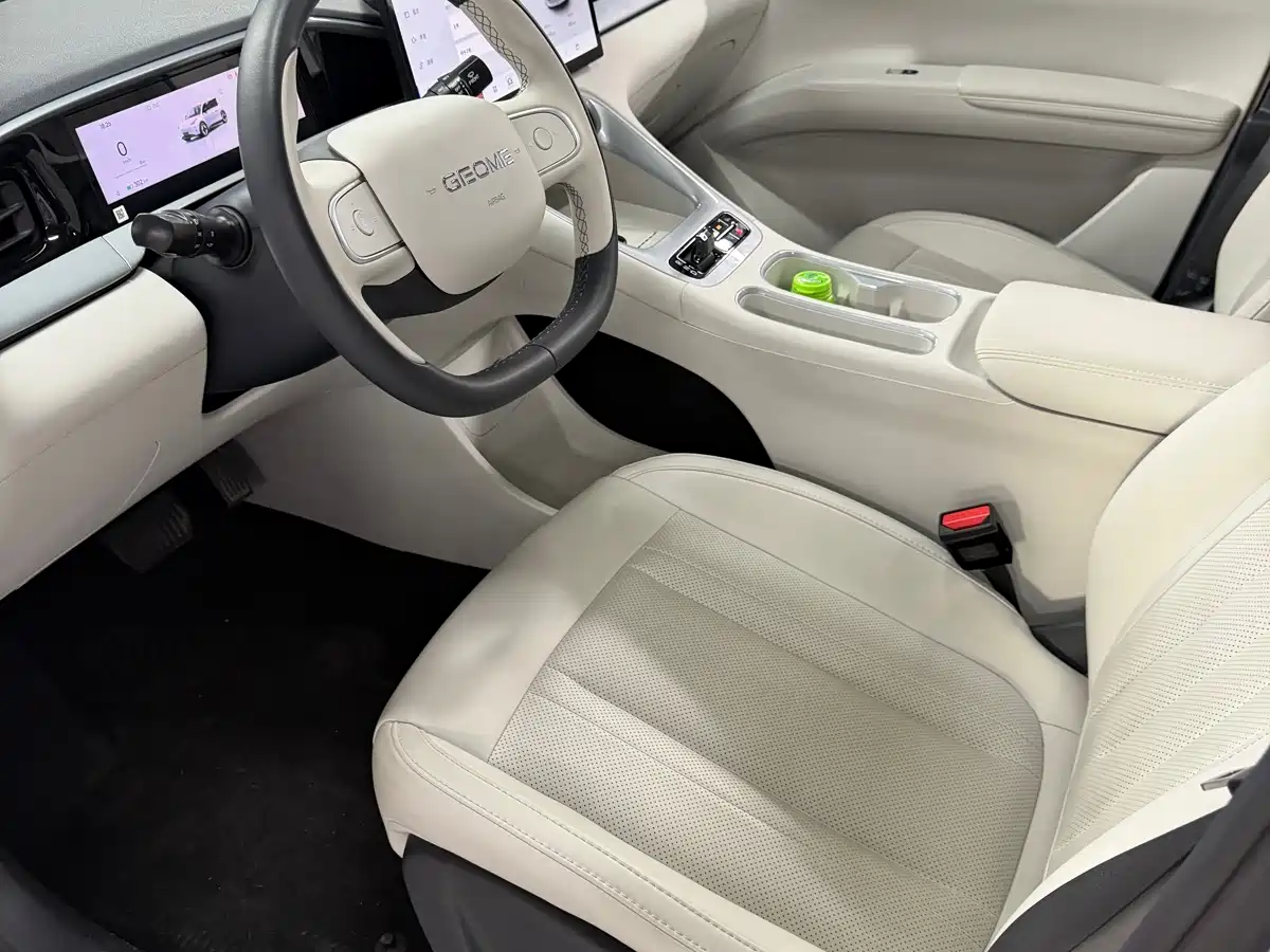 Geely Galaxy Starry Wish 2026 Model 410km Explorer Edition фото 7