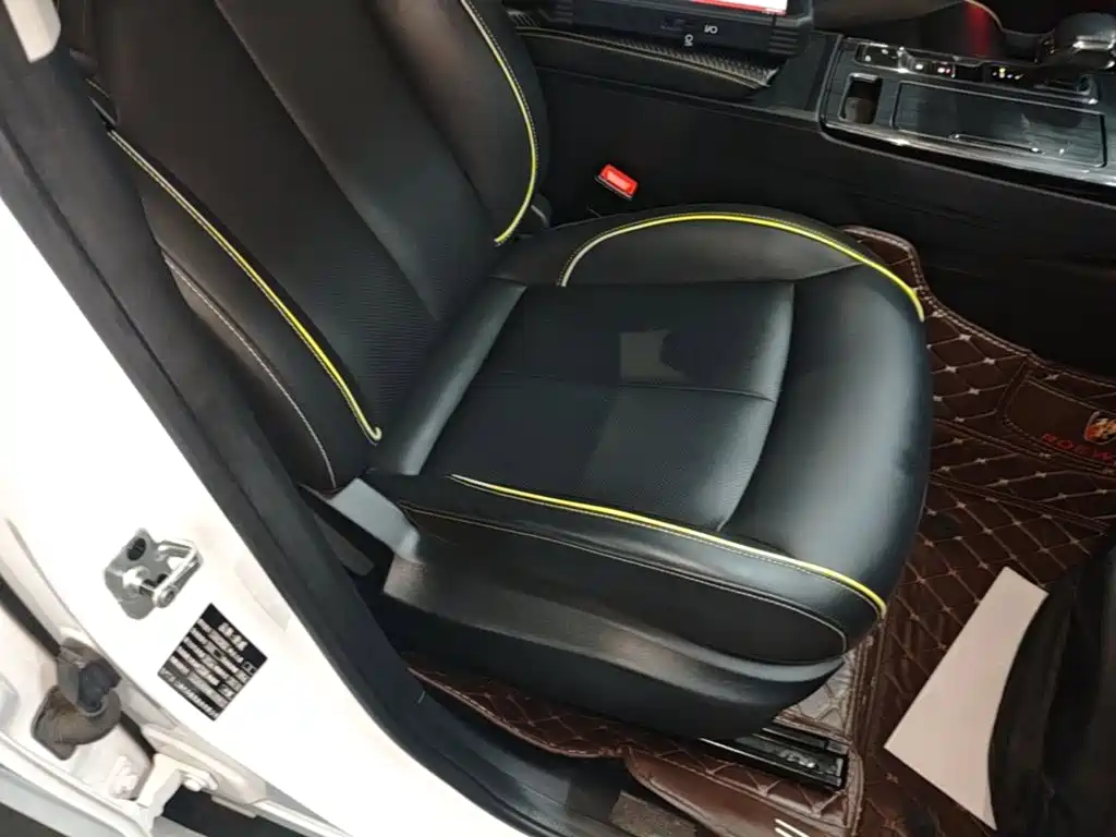 Roewe RX5 2022 2021 PLUS 330TGI Automatic National Trend Premium Edition