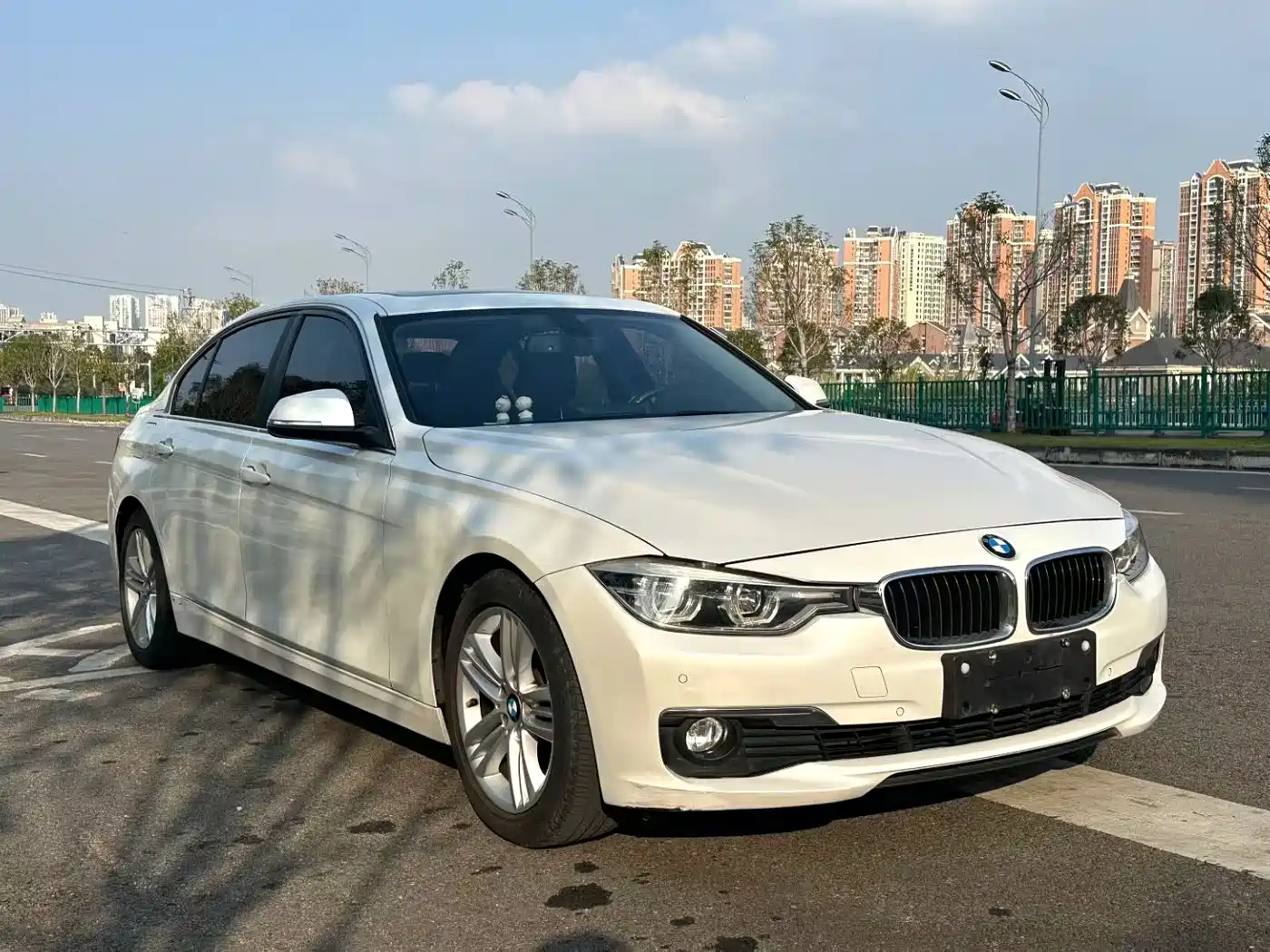BMW 3 Series 2016 320Li Fashion Model фото 2