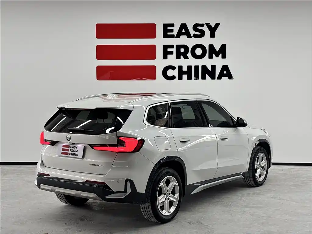 BMW X1 2023 sDrive20Li X Design Package фото 4