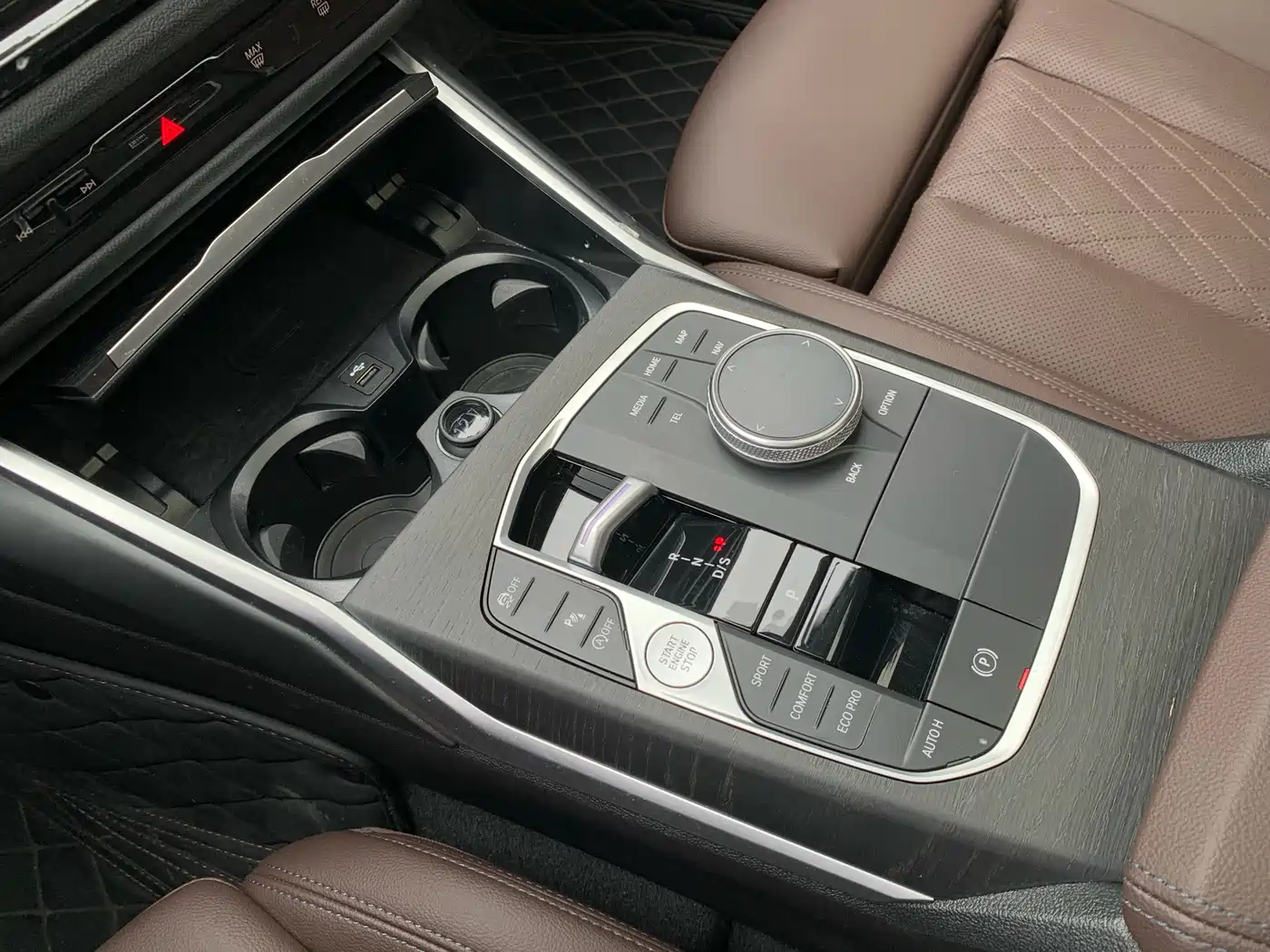 BMW 3 Series 2024 325i M Sport Package фото 20