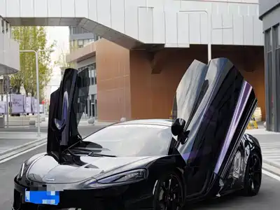 McLaren GT