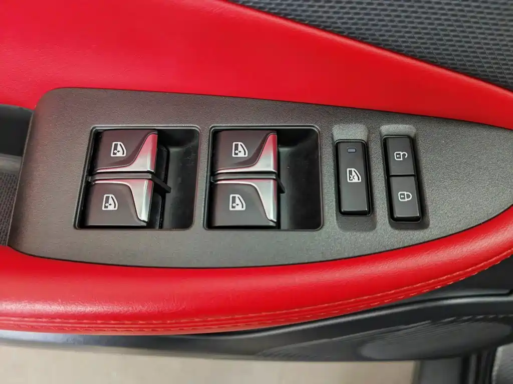 Changan UNI-T 2020 2020 1.5T Premium