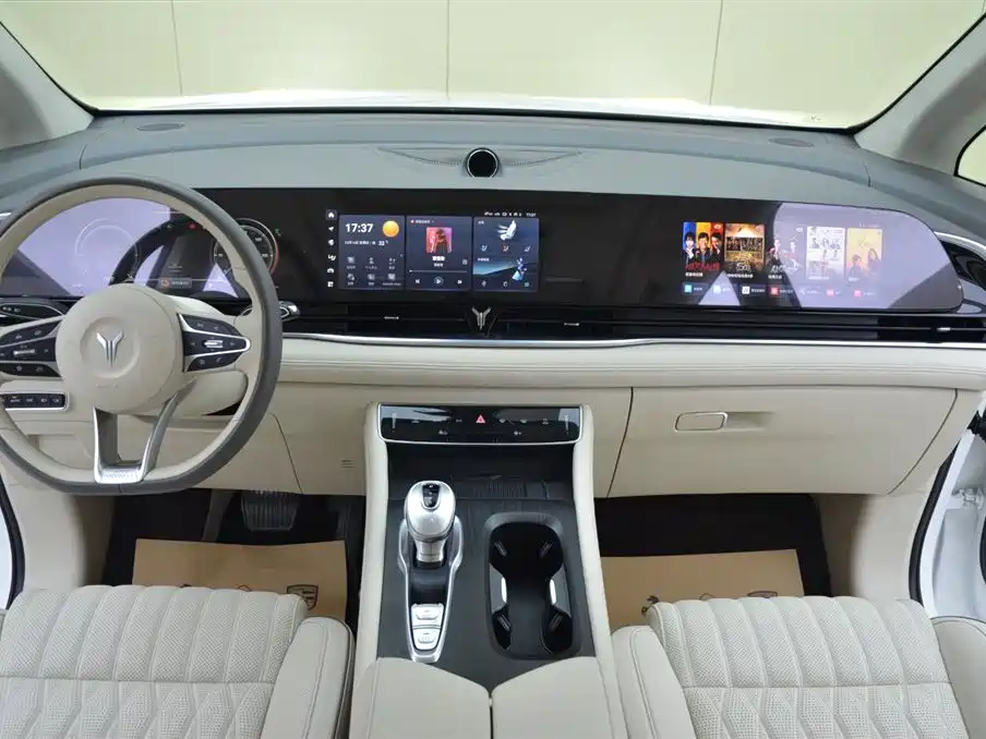 Voyah Auto Voyah Dreamer 2024 PHEV Extended Range Flagship Edition фото 6