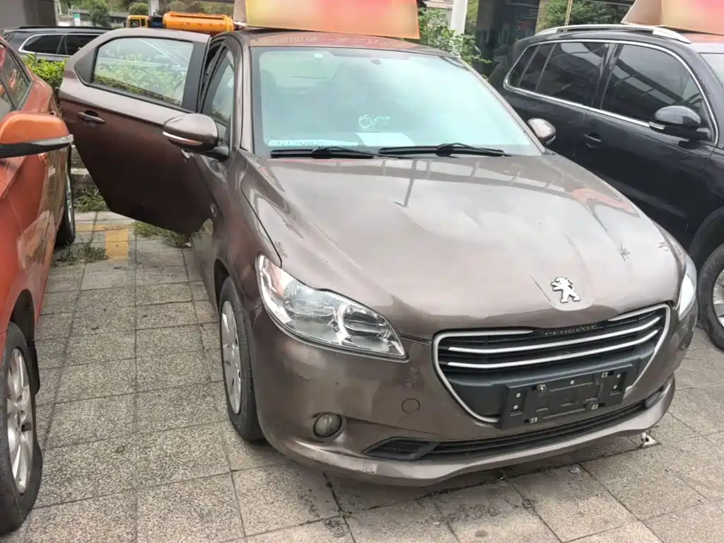 Peugeot 301 2017 2016 1.6L Manual Comfort Edition
