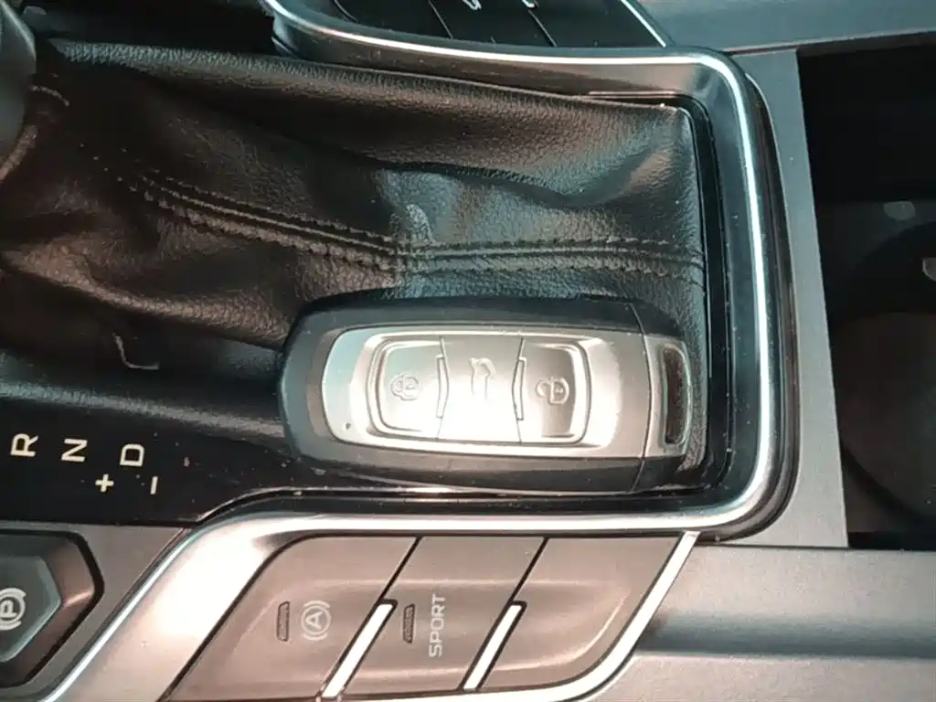 Geely Vision S1 2019 2019 Upgrade 1.5L CVT Luxury