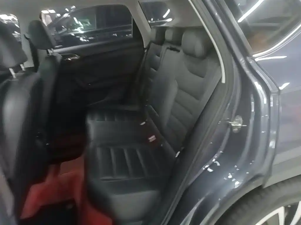 Volkswagen Tharu 2021 280TSI 2WD Luxury Plus фото 17