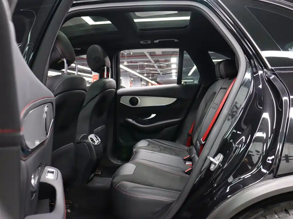 Mercedes-Benz GLC AMG 2017 AMG GLC 43 4MATIC фото 18
