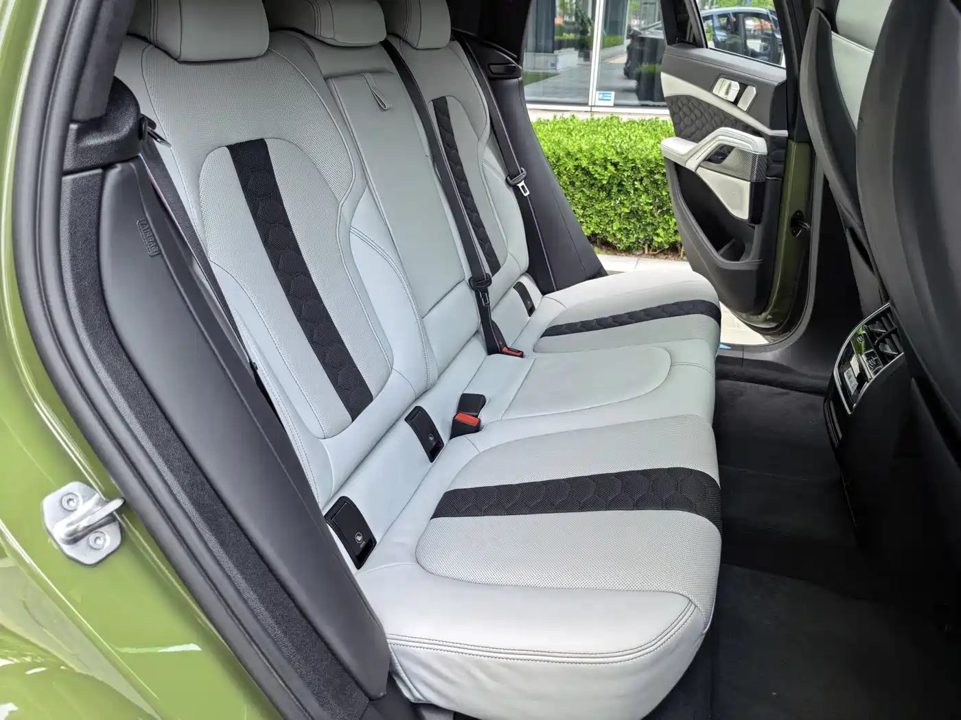BMW X6 M 2022 X6 M фото 37