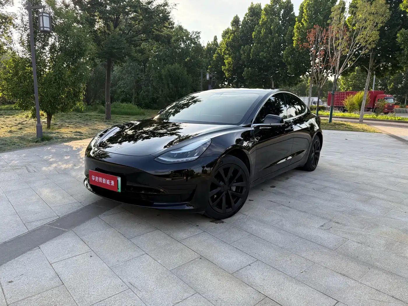 Tesla Model 3 2020