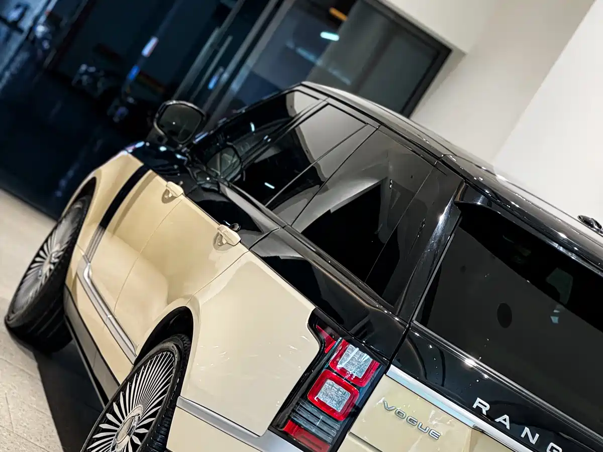 Land Rover Range Rover 2013 3.0 TDV6 Vogue фото 7