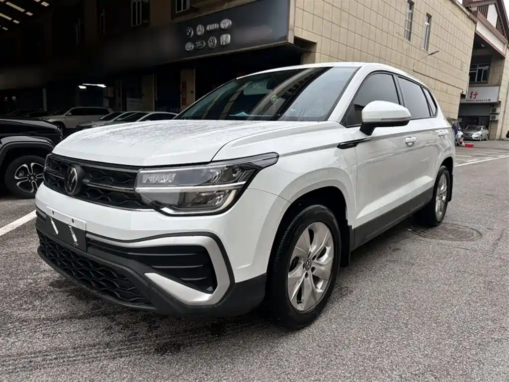 Volkswagen Tharu 2023 300TSI 2WD New Moon Edition фото 2