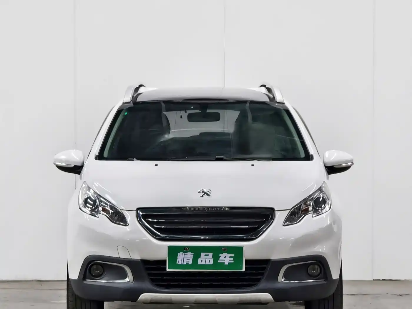 Peugeot 2008 2014 1.6L Automatic Fashion Edition фото 2