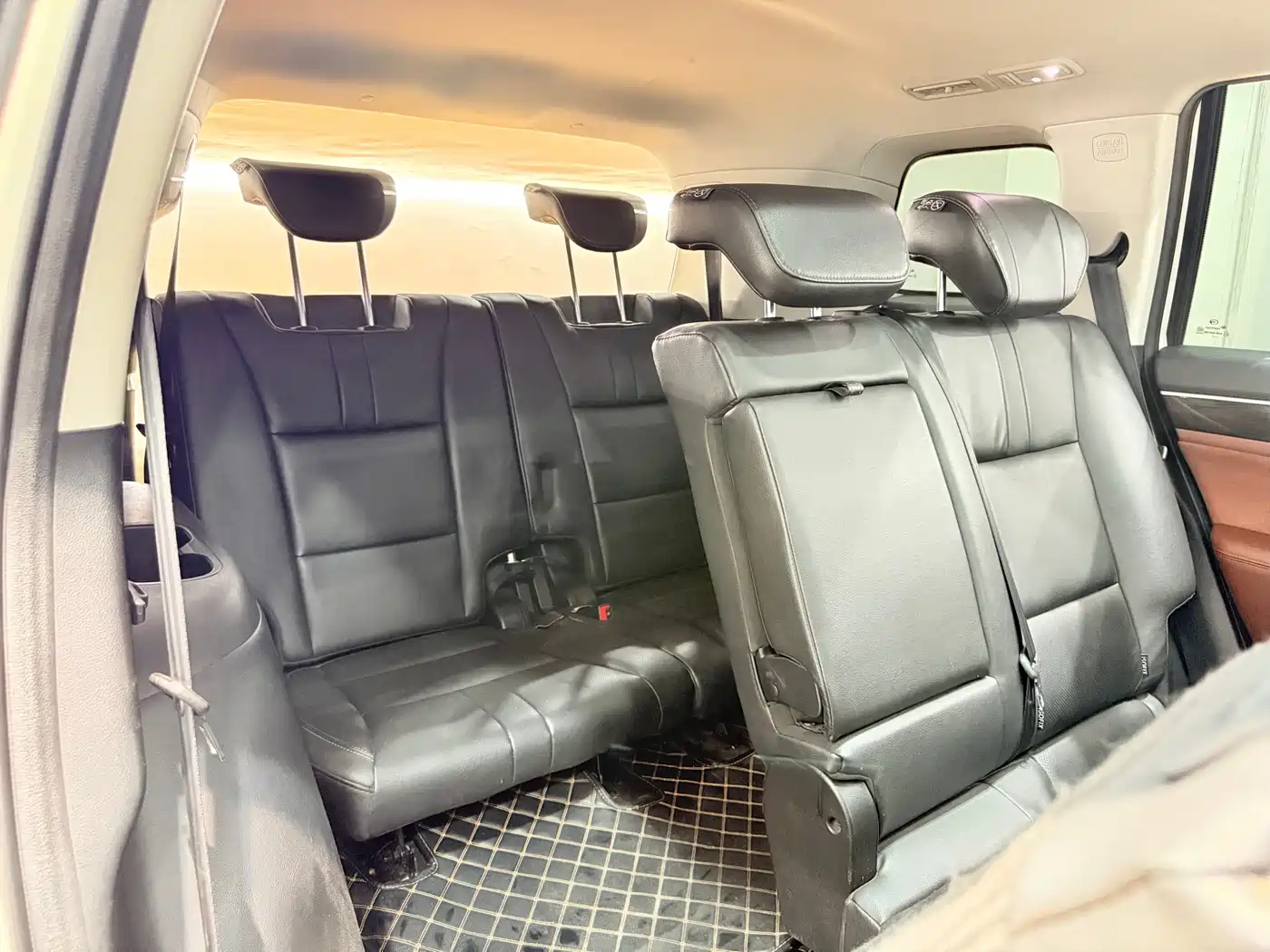 GAC Trumpchi Trumpchi GS8 2017 320T 2WD Luxury Smart Connect (7-seater) фото 16