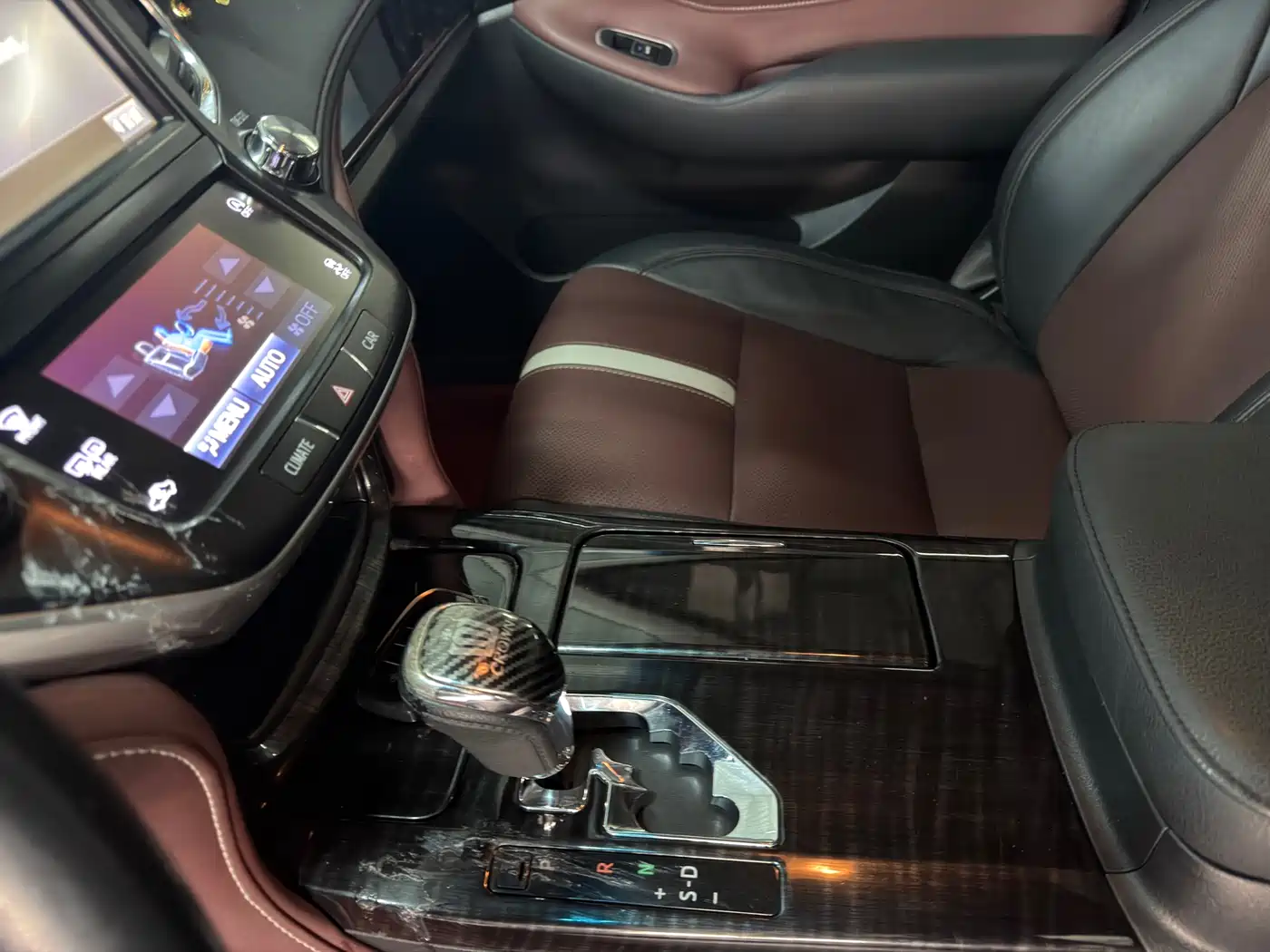 Toyota Crown 2015 2.0T Fashion фото 6