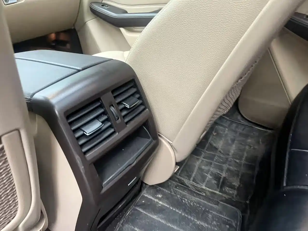 Mercedes-Benz GLE 2015 GLE 400 4MATIC фото 11