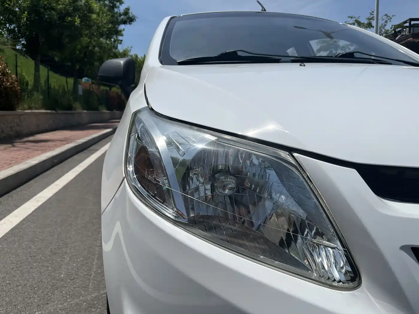 Chevrolet Sail 2013 Sedan 1.2L AMT Ideal Edition фото 29
