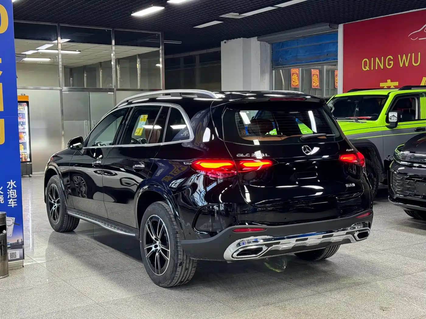 MERCEDES-BENZ GLC