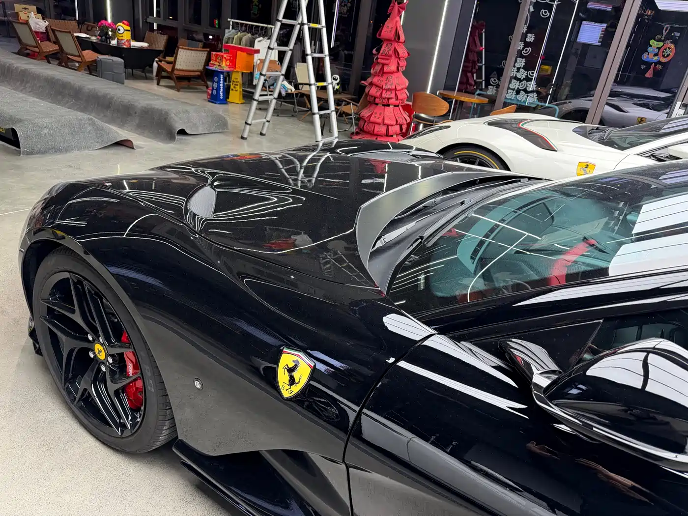 Ferrari 812 2017 6.5L Superfast фото 17