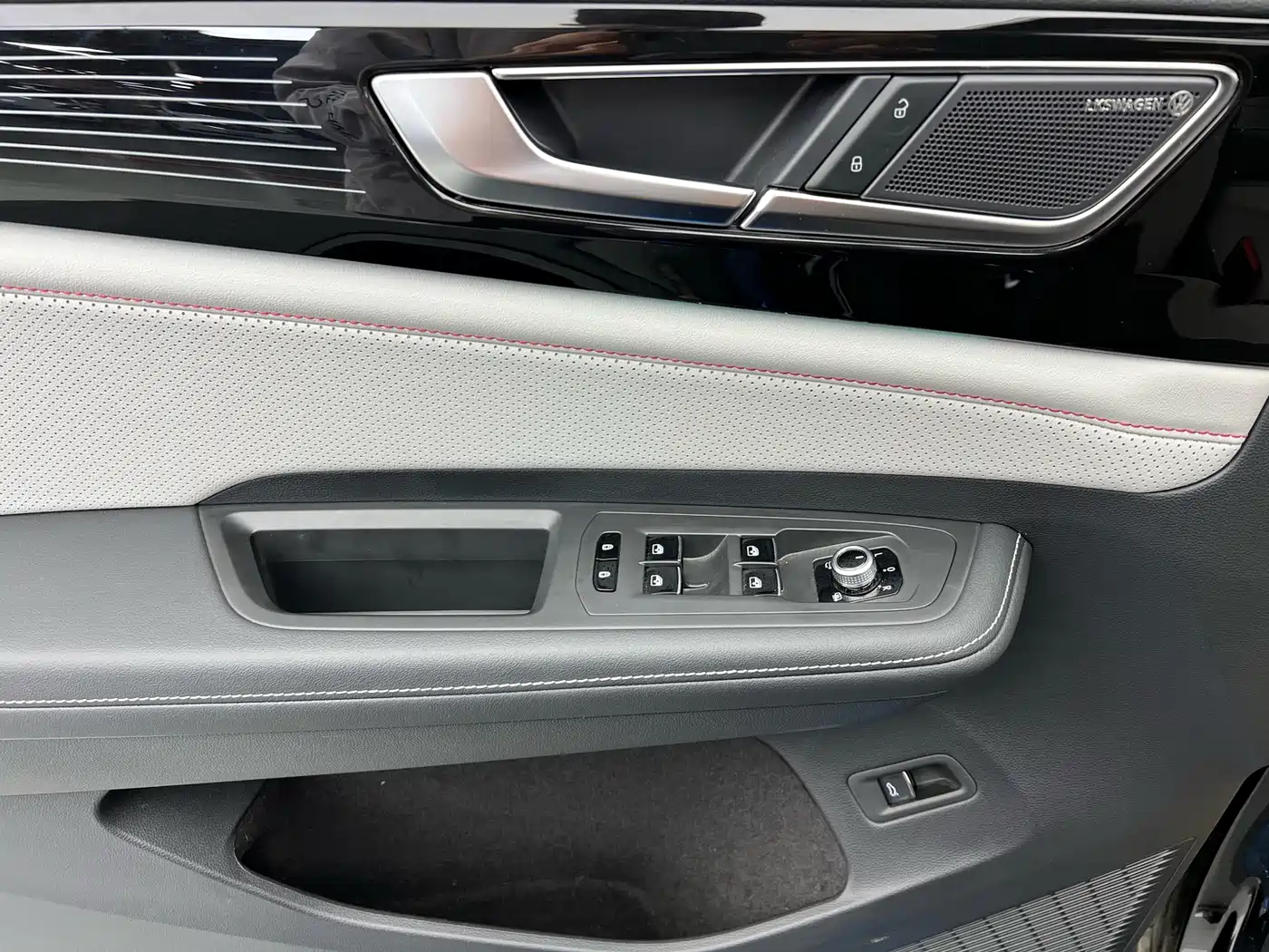 VOLKSWAGEN TOURANG