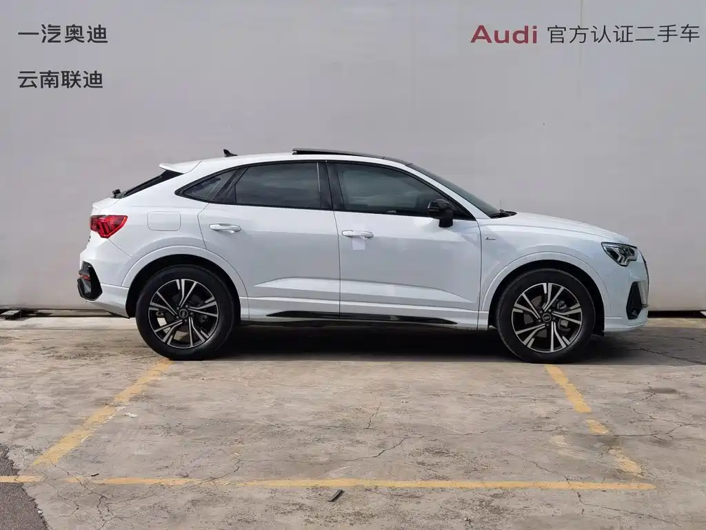 Audi Q3 Sportback 2023 2022 40 TFSI Fashion