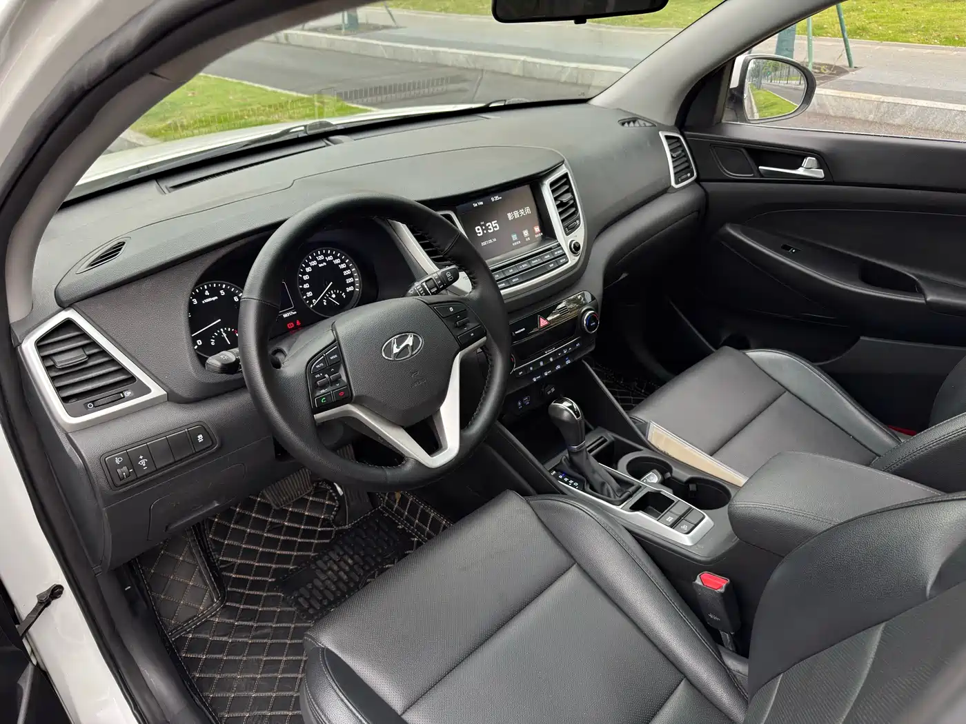 Hyundai Tucson 2015 1.6T Dual Clutch 2WD Smart фото 10