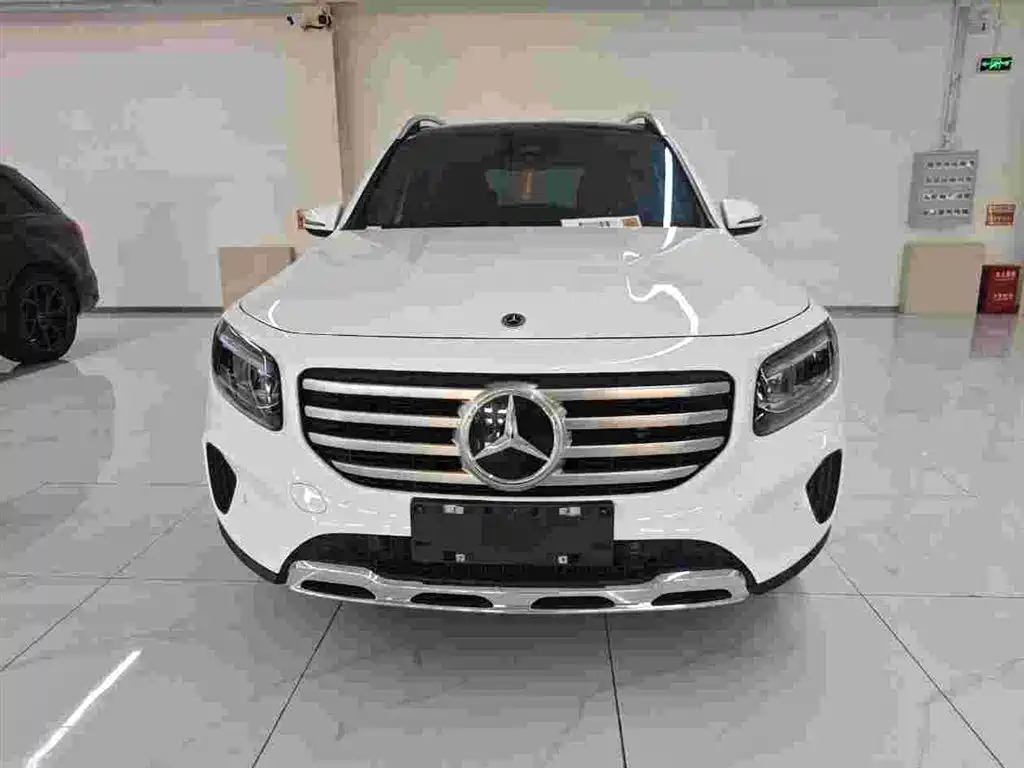Mercedes-Benz GLB 2024 GLB 200 Dynamic фото 2