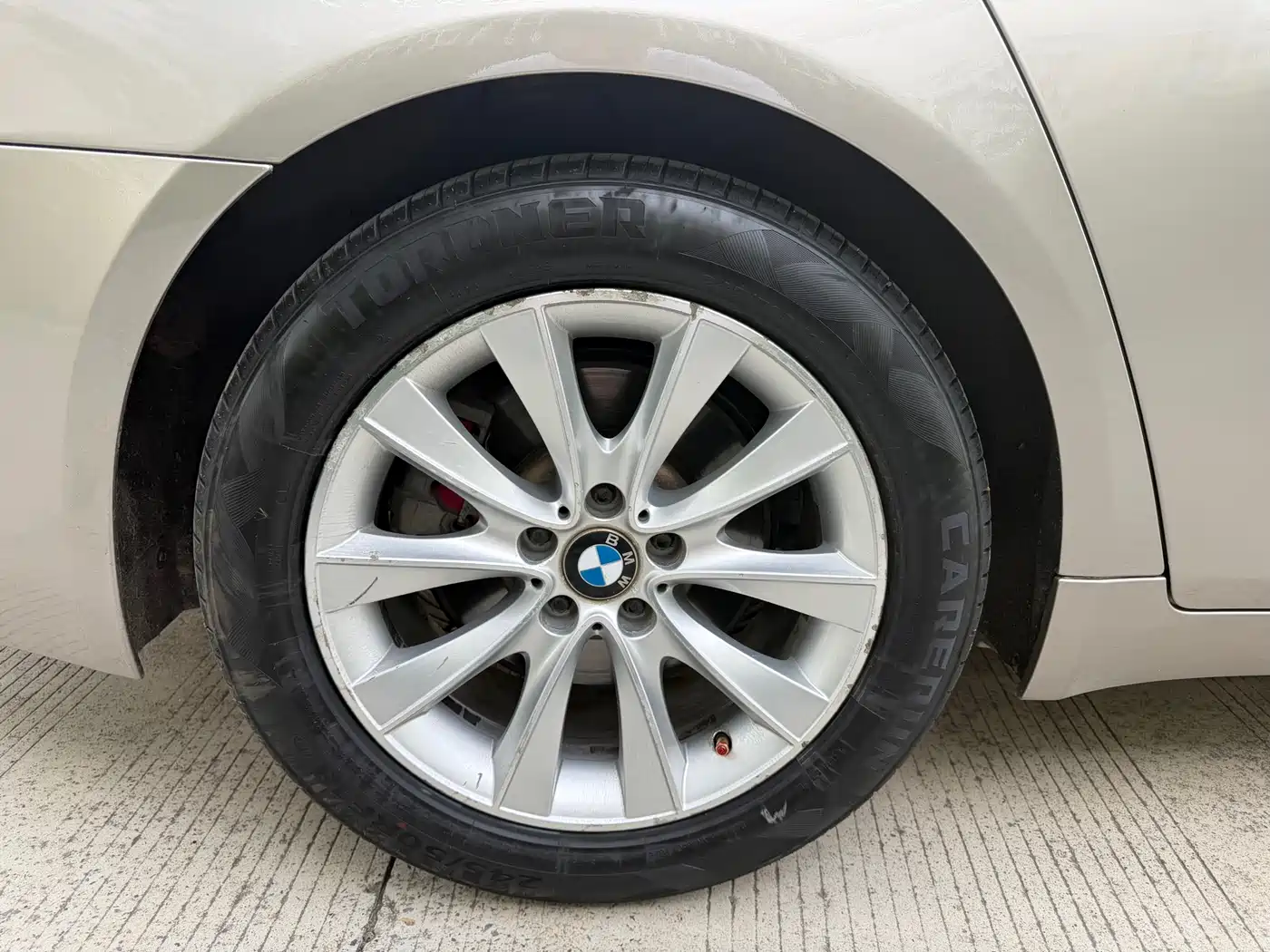 BMW 7 Series 2013 Model 740Li xDrive фото 14